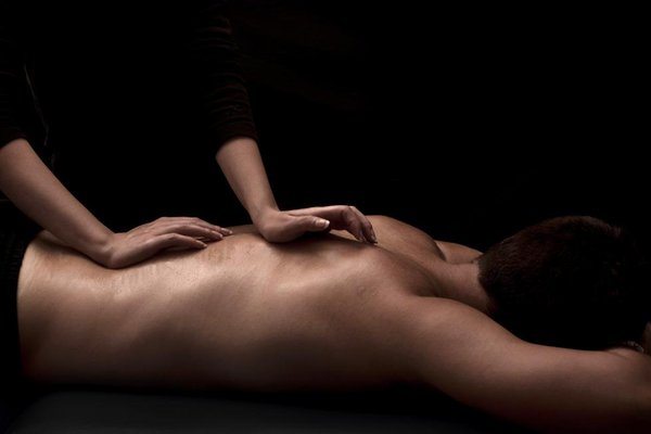 erotic massage parlour in Canberra